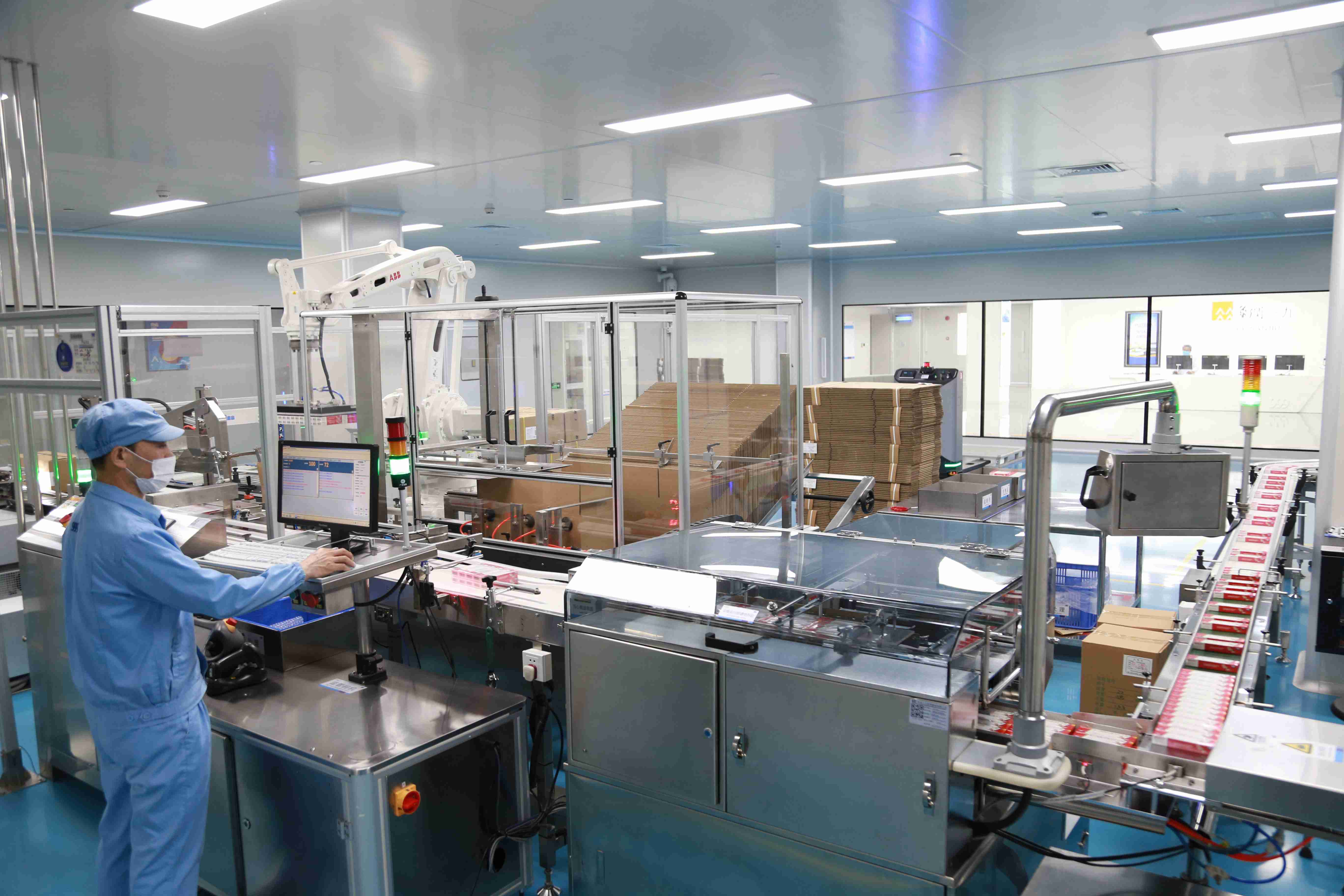 22dukqh_CEV-w1iO6vW-c