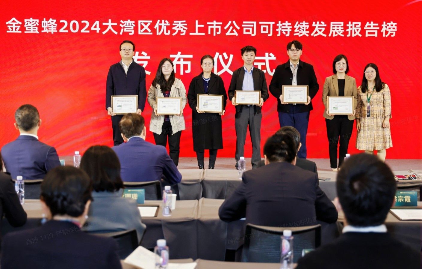 de01955d-b530-4154-a9c4-d493d79d55cf