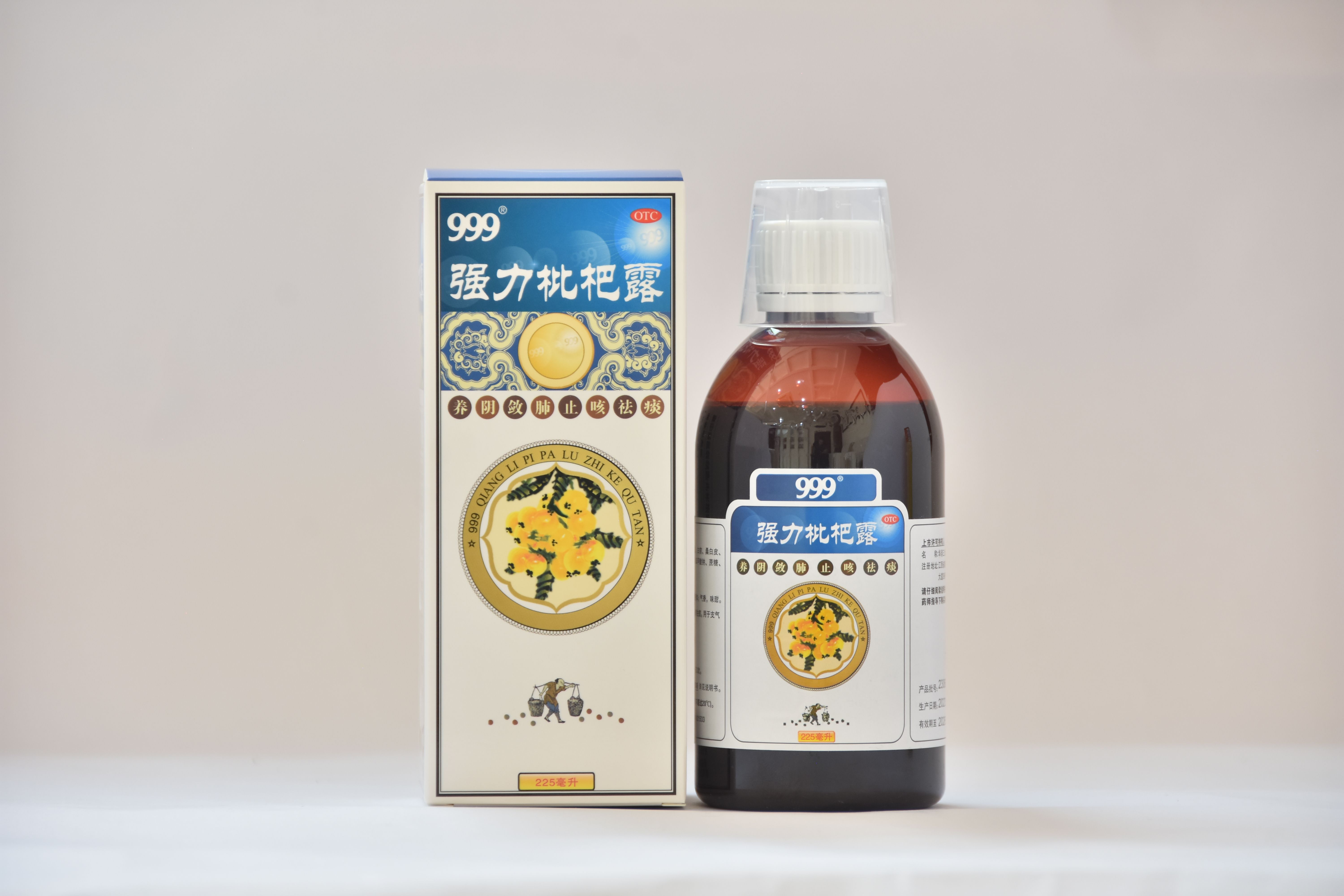 ǿ������¶